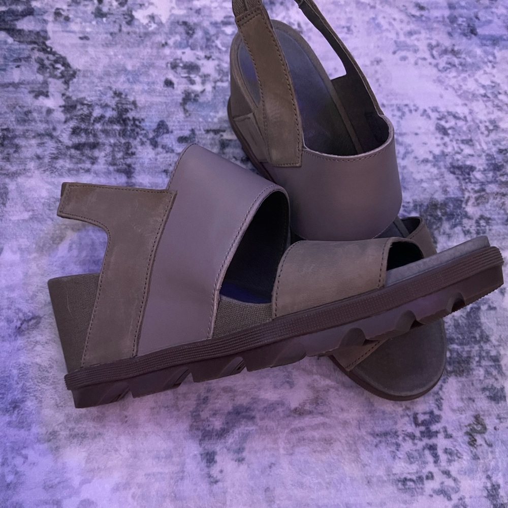 Sorel Gray Wedge Shoes with Modern Design